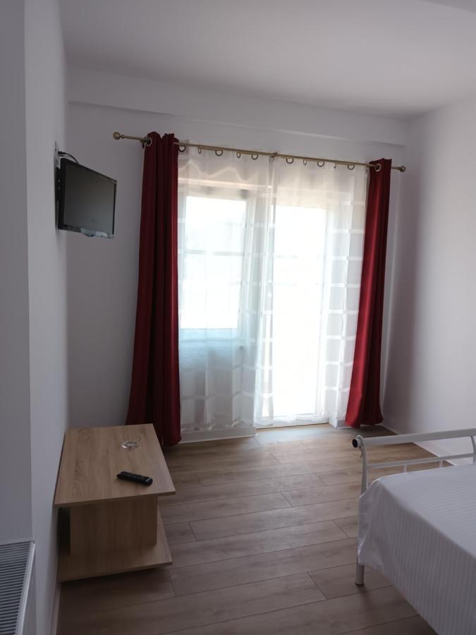 Vila Cosmin Hotel Западен Ефорие Екстериор снимка
