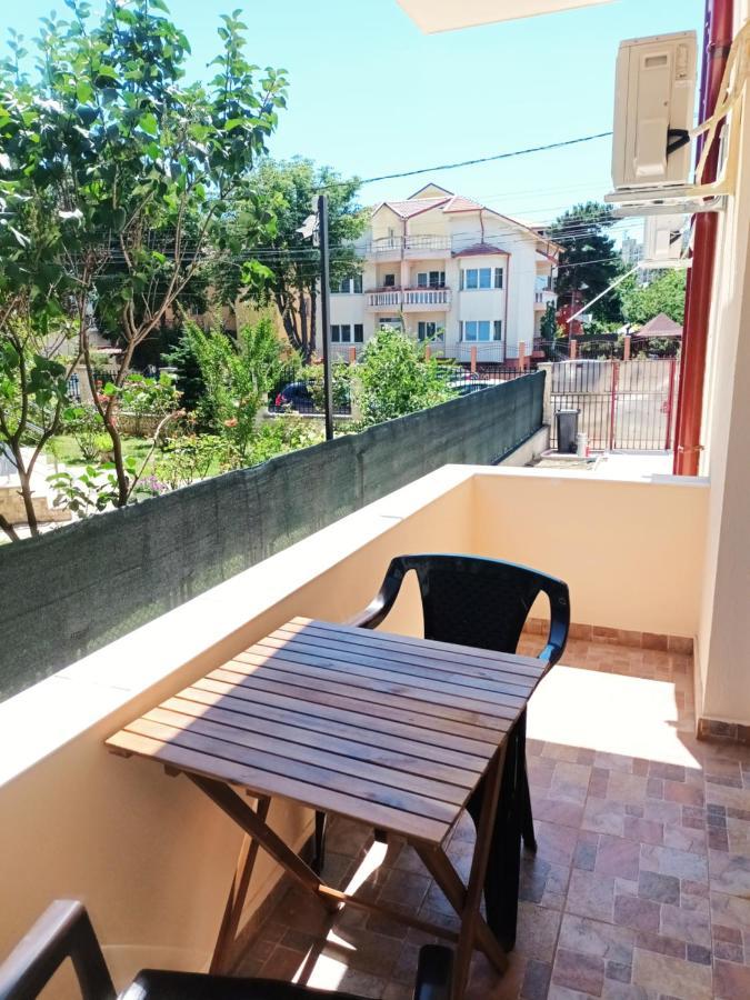 Vila Cosmin Hotel Западен Ефорие Екстериор снимка